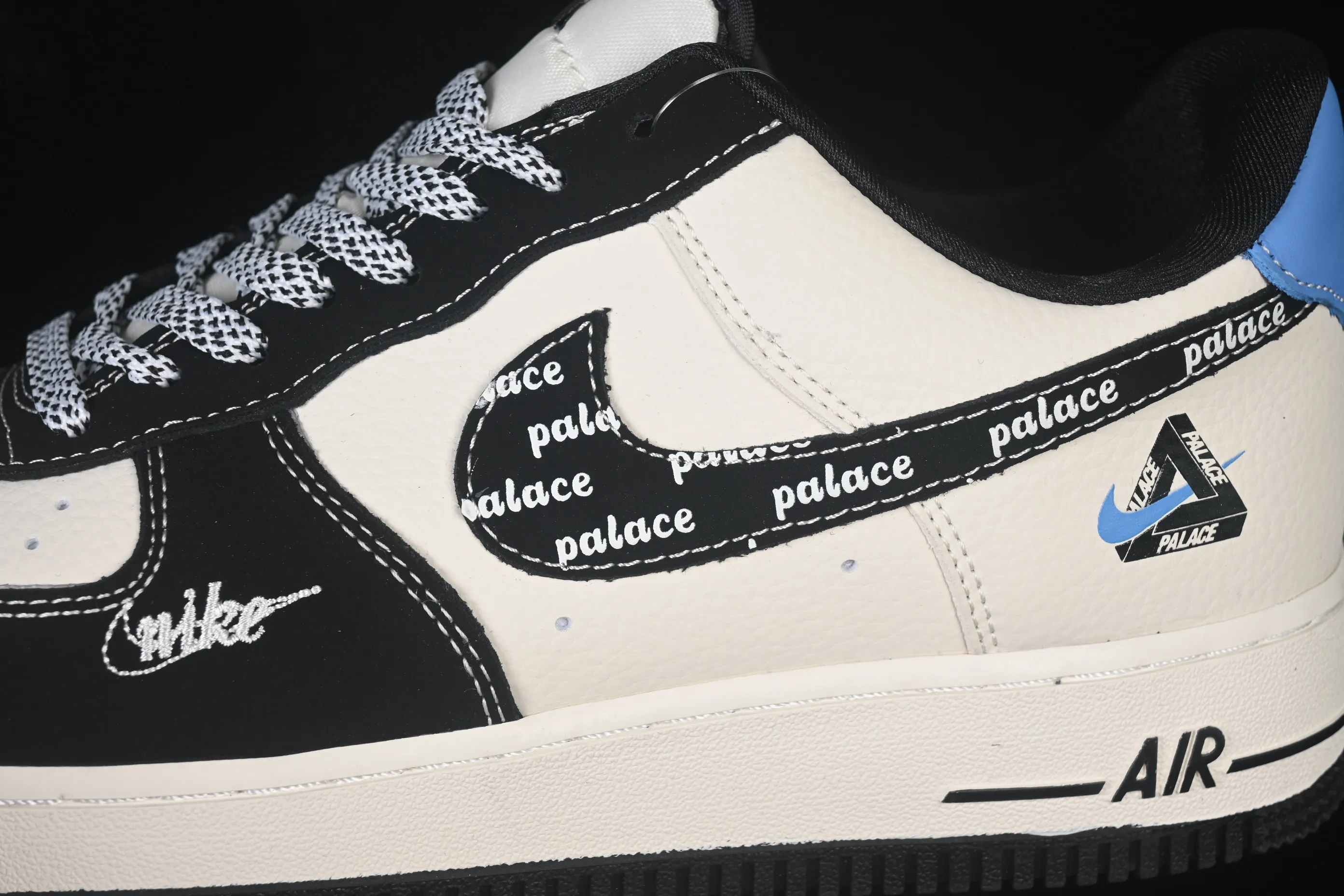 All categories Nk Air Force 1 Air Force series Nk Air Force 1 Low Air Force low-top Nike Air Force 1'07 Low Black, beige and blue contrast Air Force 1 low-top casual sneakers DW8806-005